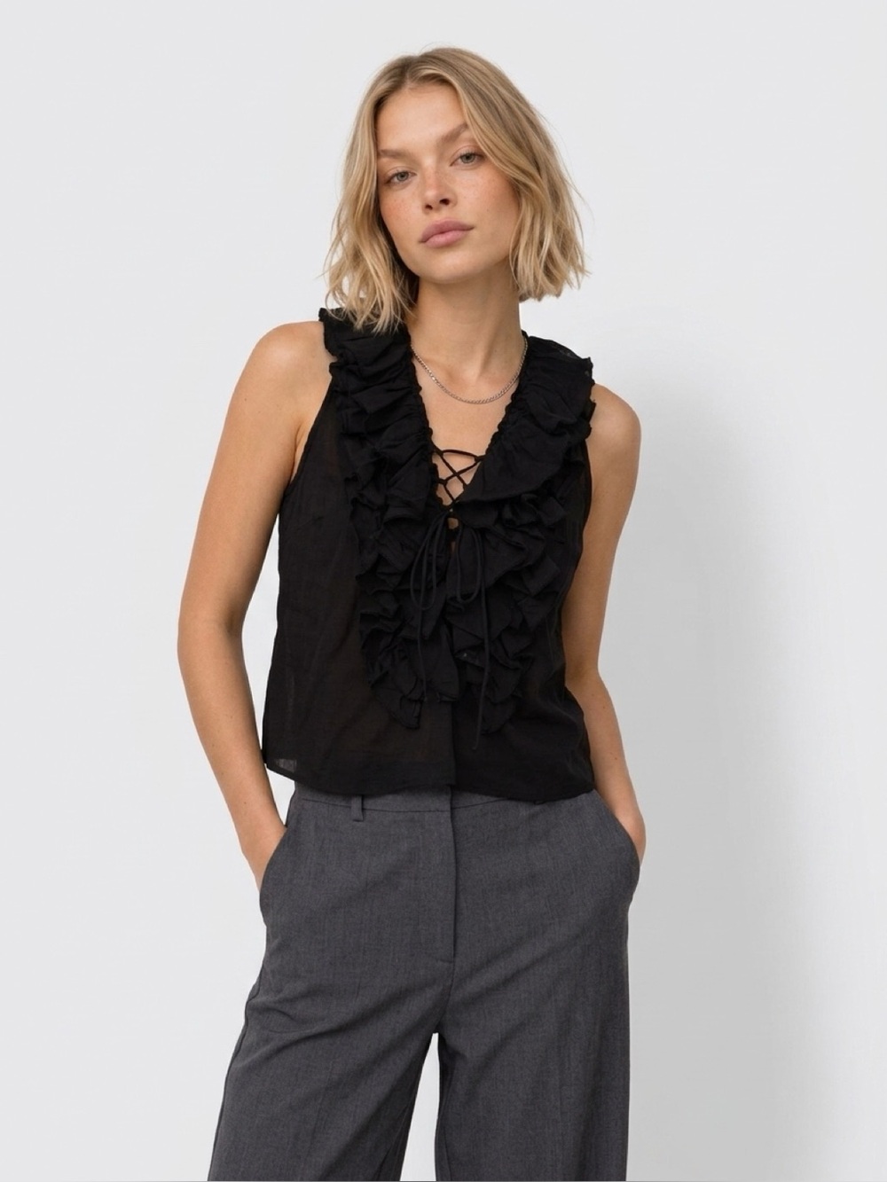 ZARA, sleeveless Black Ruffles Blouse